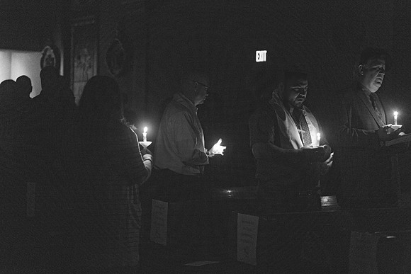 25EASTERVIGIl-0151 copy
