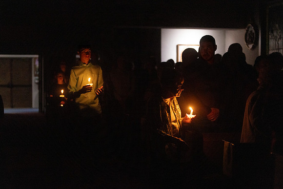 25EASTERVIGIl-0154