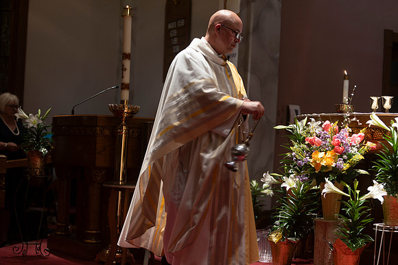 25EASTERVIGIl-0421