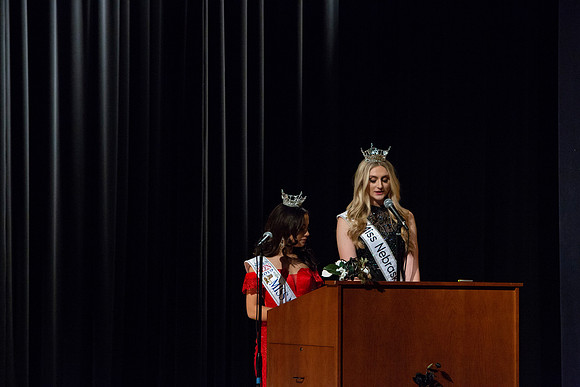 missoutstndgteen0031