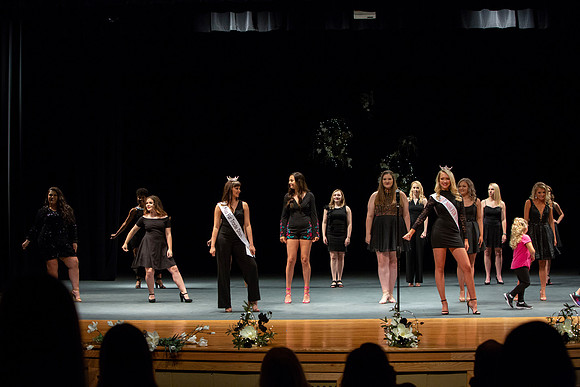 missoutstndgteen0021