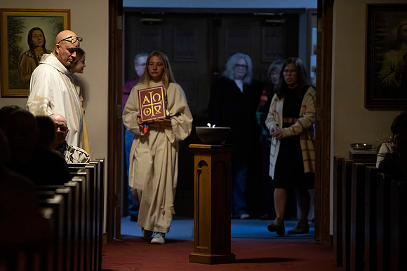 2024eastervigil-0107