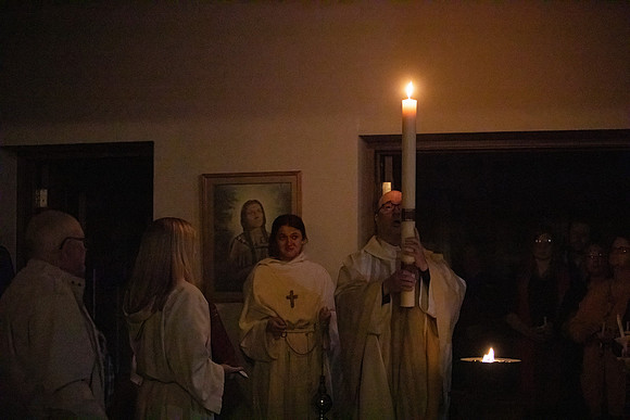 2024eastervigil-0119