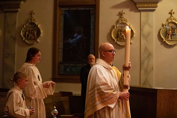 2024eastervigil-0129
