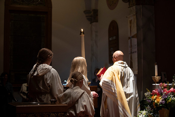 2024eastervigil-0143