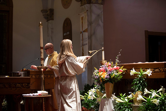 2024eastervigil-0213