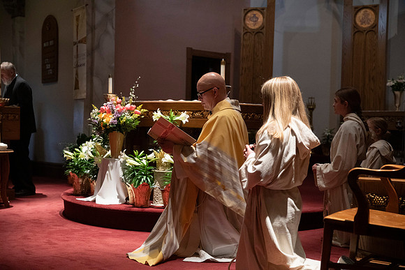 2024eastervigil-0223