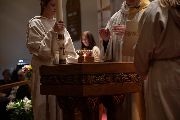 2024eastervigil-0241