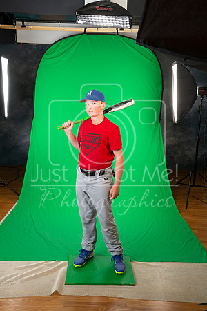BRAVES COVER HUNTER-7138