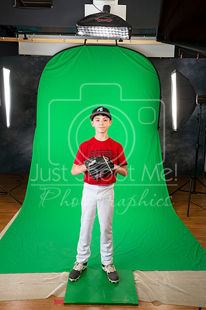 BRAVES JOHNSON AIDEN-6435