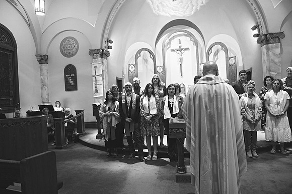 25EASTERVIGIl-0340 copy