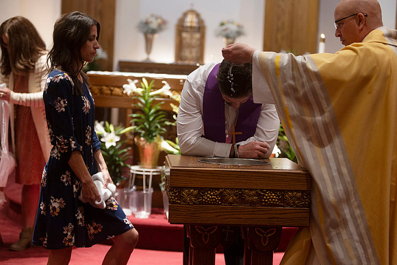 25EASTERVIGIl-0247