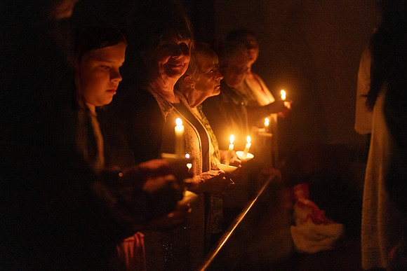 25EASTERVIGIl-0156