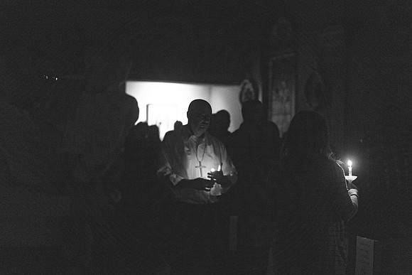 25EASTERVIGIl-0149 copy