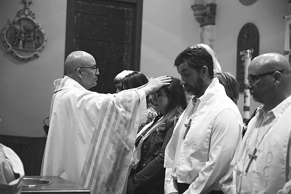 25EASTERVIGIl-0354 copy