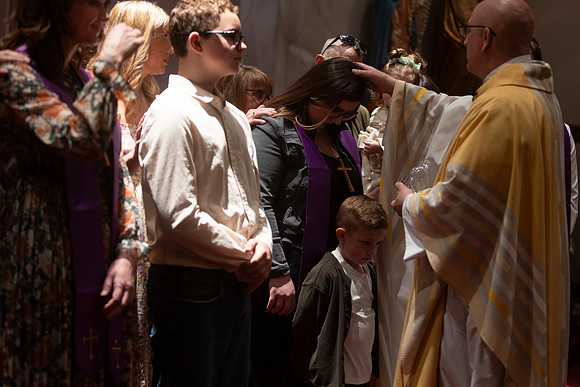 25EASTERVIGIl-0294