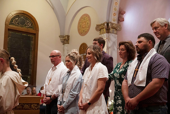25EASTERVIGIl-0338