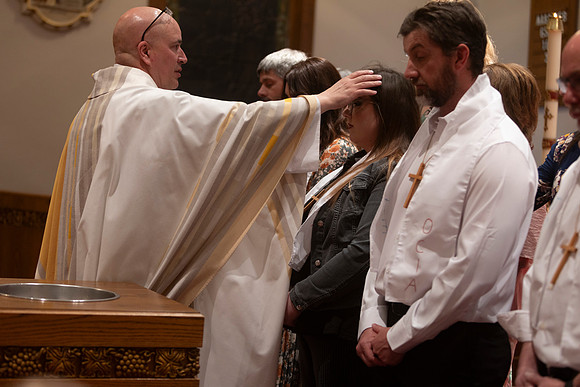 25EASTERVIGIl-0381