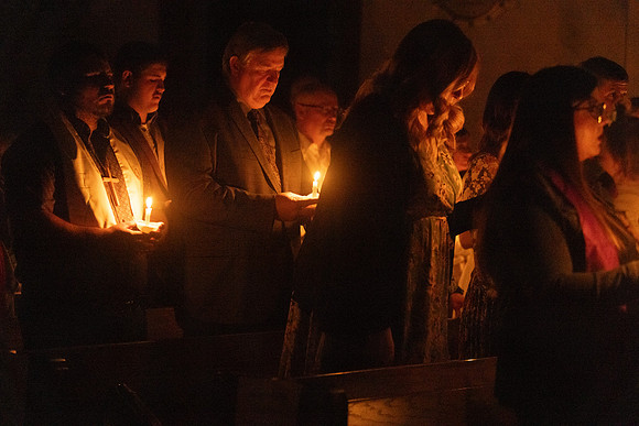 25EASTERVIGIl-0173