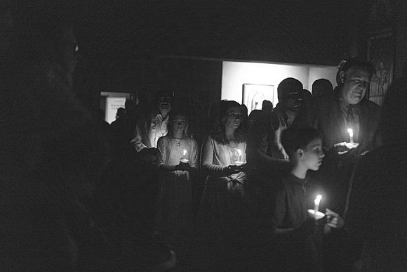 25EASTERVIGIl-0146 copy