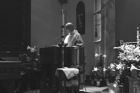 25EASTERVIGIl-0225 copy
