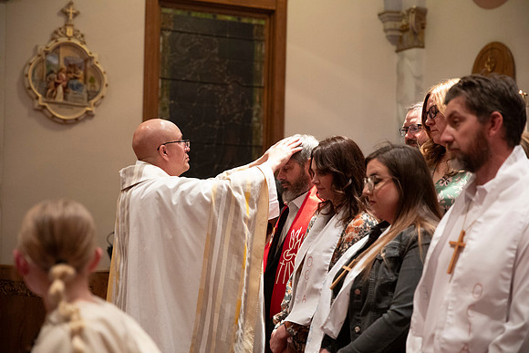 25EASTERVIGIl-0350