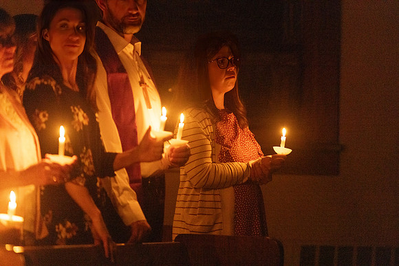 25EASTERVIGIl-0172