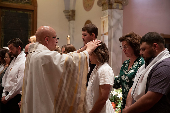 25EASTERVIGIl-0361