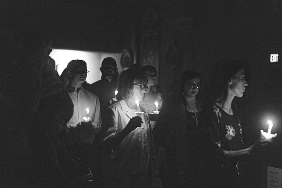 25EASTERVIGIl-0142 copy