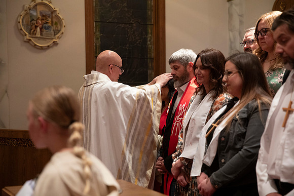25EASTERVIGIl-0347