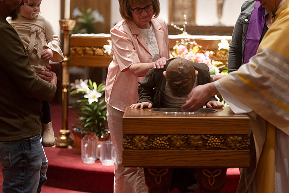 25EASTERVIGIl-0262