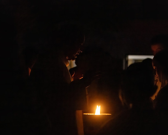 25EASTERVIGIl-0129