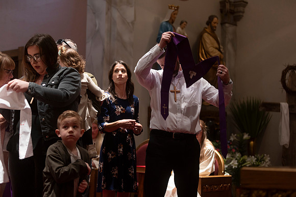 25EASTERVIGIl-0303