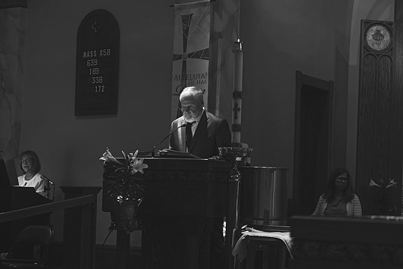 25EASTERVIGIl-0231 copy