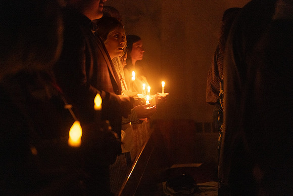 25EASTERVIGIl-0157