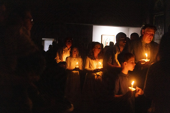 25EASTERVIGIl-0146