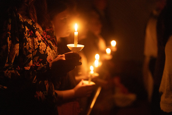 25EASTERVIGIl-0182