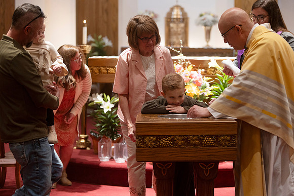 25EASTERVIGIl-0259