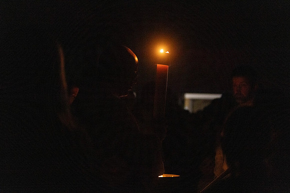 25EASTERVIGIl-0130