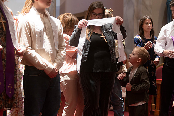 25EASTERVIGIl-0304