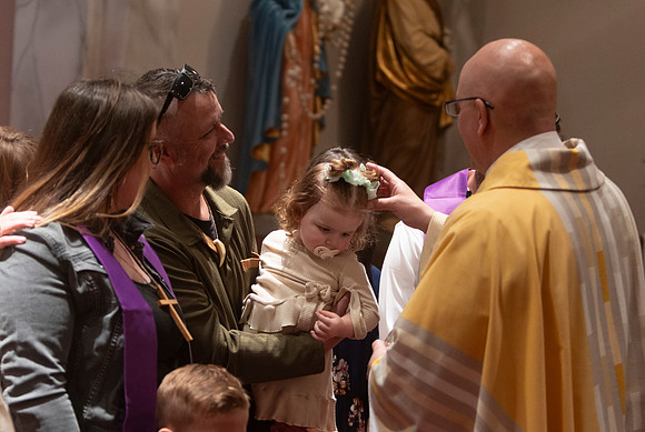 25EASTERVIGIl-0297