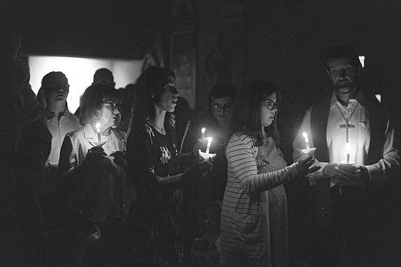 25EASTERVIGIl-0140 copy